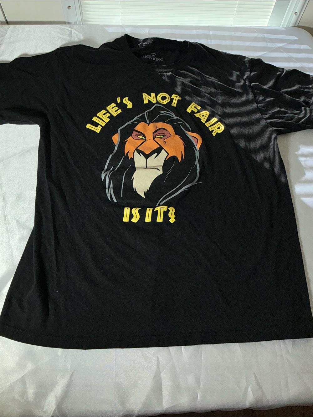 Disney Men’s Lion King Scar Life's Not Fair is It? T-Shirt Size L - Picture 2 of 9
